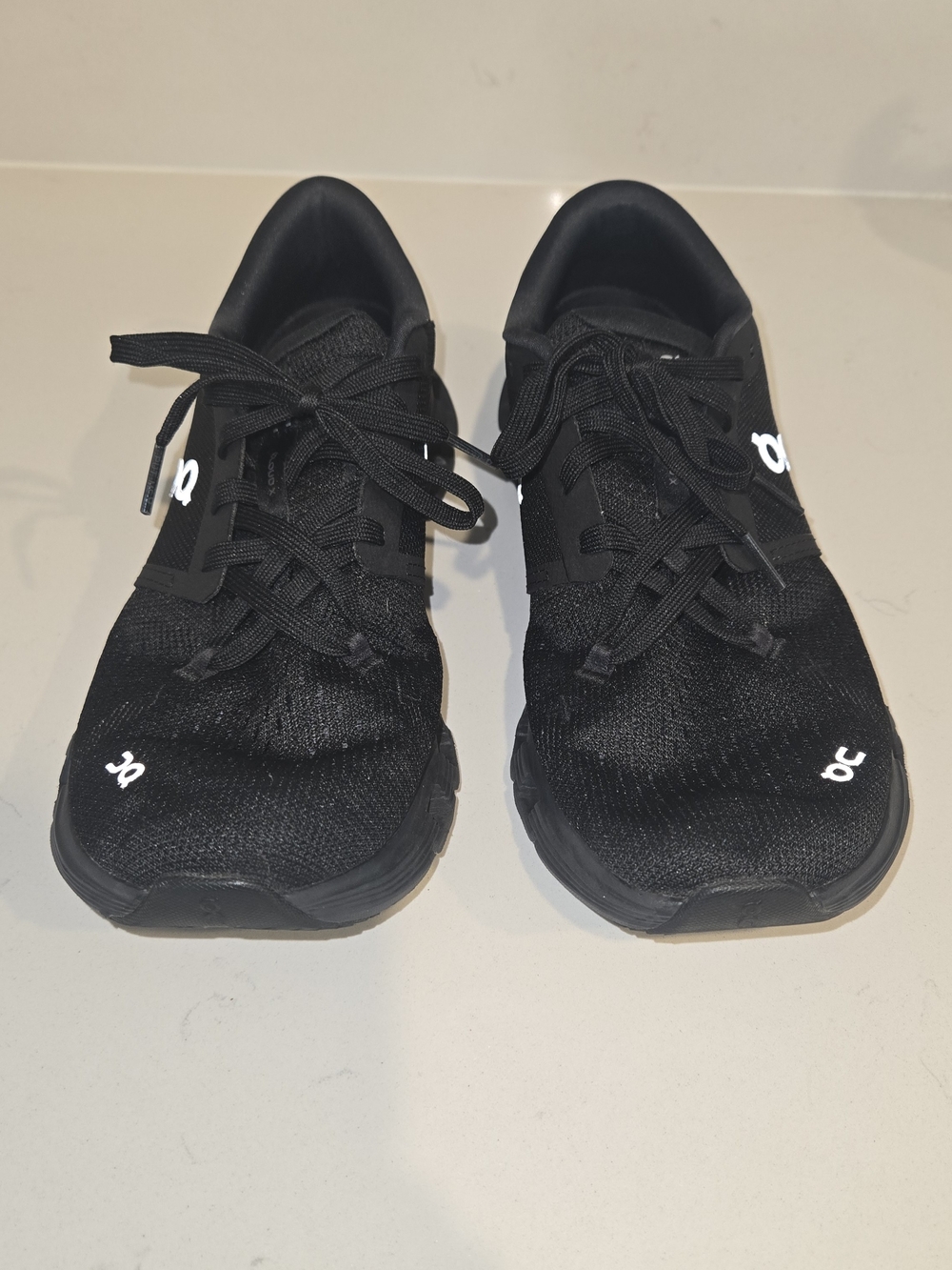 On Cloud X 4 Women’s Black Eclipse Sneakers Size 9